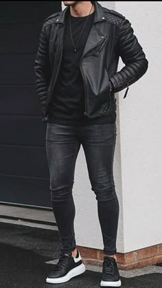 October Male Outfits, Mens Sporty Style, Mens Biker Style