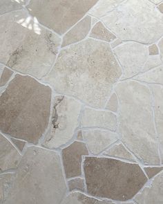 an image of a stone floor that looks like it is made out of different types of stones