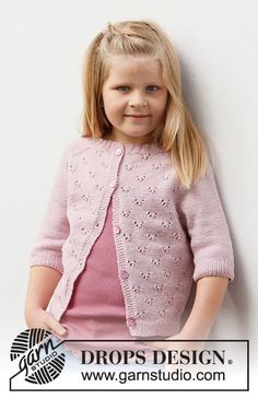 Cardigan Til Baby, Girls Frocks, Cardigan Sweater Pattern, Knitted Baby Outfits, Baby Cardigan Knitting Pattern Free, Stylish Baby Girls, Drops Baby, Kids Knitting Patterns, Knit Cardigan Pattern