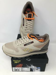 REEBOK CLASSIC LEATHER limited Hot Ones! Size 8. Condition is "New with box". Shipped with USPS Priority Mail. Hot Ones, Reebok Classic Leather, Reebok Classic, Classic Leather, Hoka Running Shoes, Air Max Sneakers, Priority Mail, Nike Air Max, Sneakers Nike