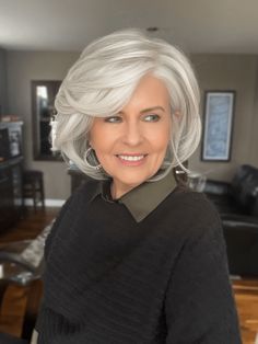 In Charge by Raquel Welch | Synthetic Wig Raquel Welch Wigs Best Wig Outlet, Low Lights For Silver Hair, Lowlights For White Hair, White Hair Bob, White Hair Toner, Double Chin Hairstyles, Hairstyles For Seniors, Grey Bob Hairstyles, Pepper Hair