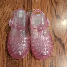 New With Tags Smoke And Pet Free Home Cute Pink Jelly Shoes Toddler Size 9 Black Girlhood, Kids Flats, Glitter Shoes, 2000s Fashion, Buy Shoes, Toddler Sizes