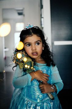 FROZEN ELSA CROWN, Elsa Costume,Elsa Tiara, Frozen tiara, rhinestone frozen Elsa Crown,Queen Elsa he Elsa Crown, Elsa Frozen Crown, Elsa Headband, Frozen Crown, Elsa Necklace, Elsa Frozen Costume, Frozen Queen, Elsa Costume, Crown For Kids