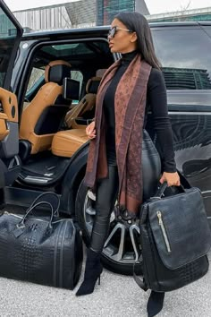 Shop Alligator Skin Luggage Set With 30% OFF Your First Order. Luxury Luggage Sets, 2024 Lifestyle, Düşes Kate, Luxury Luggage, Video Shoot, Luggage Sets, Jeep Life, Fall Fashion Outfits, Winter Fashion Outfits