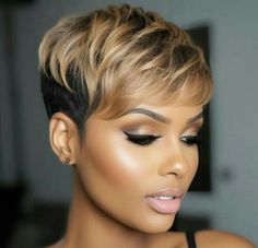 Short Lady Haircut, Fantasia Short Hairstyles, Short Shaved Hairstyles, Cut Life