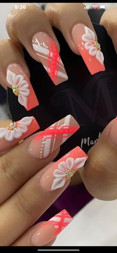 Multiple Color Nail Designs, Fancy Nail Designs For Short Nails, Summer Gel Nails Squoval, Summer Nail 2024 Trends Short, Coffin Nails Designs Summer 2024, Flower Design For Nails, Carribean Vacation Nails, Pretty Coffin Nail Designs, Ombre Nail Designs 2024