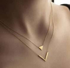 Unique Gold Jewelry Designs, Gold Jewelry Designs, Fancy Jewelry Necklace, Modern Gold Jewelry, Daily Wear Jewellery, Princess Jewelry, Jewellery Art, Fancy Necklace