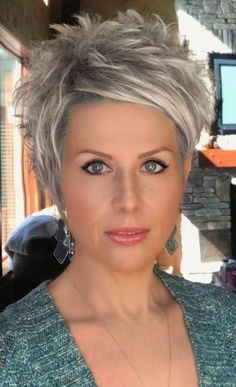 short messy spiky choppy hairstyles 2020 gray hair - Yahoo Image Search Results Funky Short Hair, Holiday Hair, Short Grey Hair, Sassy Hair