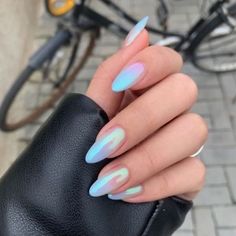 August Nails, Her Nails, Mermaid Nails, Pearl Nails, Holographic Nails, Fire Nails, Chic Nails