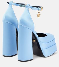 Soft Streetwear, Blue Platform Heels, Versace Heels, Versace Blue, Formal Heels, Fancy Heels, Heels Aesthetic, Blue High Heels, Versace Shoes