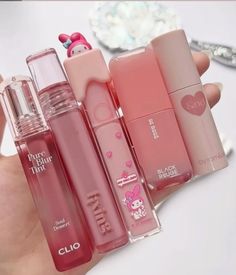 Ligth Pink, Girly Core, Koleksi Makeup, Penyimpanan Makeup, Eyeliner Makeup, Lip Glosses