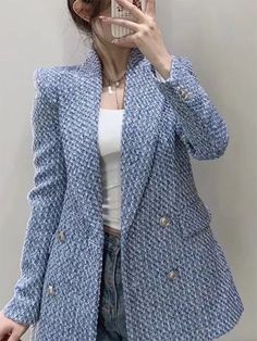 Cute Sweatpants Outfit, Blazer Outfits Casual, Modest Dresses Casual, Corporate Outfits, Outfit Mujer, Stylish Coat, Trendy Fashion Tops, Blazer Designs