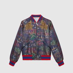 Gucci Bomber in tessuto jacquard d'ispirazione orientale con motivo Donald Duck Mens Flight Jacket, Red Jacket Leather, Velvet Dinner Jacket, Men Outerwear, Blue Jacket Men, Short Sleeve Jacket, Men's Jackets