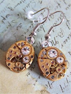 Steampunk Earrings =Steampunk ear gear - Ice - Steampunk jewelry made with real vintage recycled watch parts Recycled Watch, Repurposed Art, Steampunk Earrings, Style Steampunk, Jewelry Advice, Steampunk Design, Watch Parts