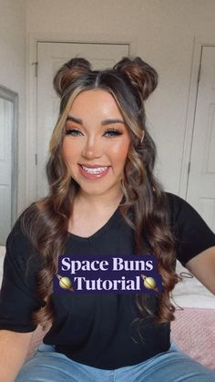 half up half down easy hairstyles Half Down Space Buns, Down Space Buns, Space Buns Hair, Hair Half Up Half Down, Rave Hair, Hair Half Up, Space Buns, Hair Bun Tutorial, Bun Tutorial