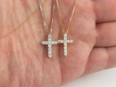 Cross Neckless, Gold Diamond Cross Necklace, Cross Necklace For Women, Diamond Cross Necklace Gold, Diamond Circle Necklace, G 20, Beautiful Cross, Jewelry Metal