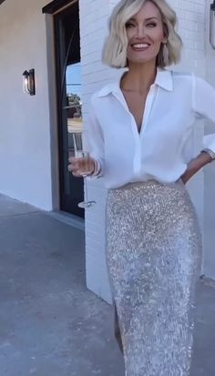 Fancy Nye Outfit, Sequin Work Outfit, Sequin Long Skirts, Sequin Skirt And Shirt, Tinsel Skirt Outfit, Shimmery Skirt Outfit, Silver Sequence Skirt Outfit, Sequinned Skirt Outfit, Outfits With Silver Skirt