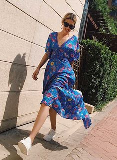 Beautiful bohemian edgy indie style. Short sleeve maxi long dress.  Casual and elegant gypsy look for long summer or fall. This non formal hippie vintage flowy pattern is great for beach wear. Boho chic fashion outfit lovers for ladies over 20, 30, 40, 50. Available in red, white & blue.  #bohostyle #bohochic #boho #bohofashion #bohemian #dresses #fashionista #fashiontrends #fashionoutfits #clothes #outfits #style #womensfashion #giftsforher #ladies #plussize #plussizefashion Worldwide shipping Bohemian Boho Dress For Beach Cover-up In Spring, Bohemian Boho Dress For Spring Beach Cover-up, Bohemian Beach Dress With Floral Print, Summer V-neck Midi Dress For Festival, Casual V-neck Midi Dress For Festival, Blue Bohemian Boho Dress For Beach Season, Blue Bohemian Maxi Dress With Boho Print, Bohemian Long Maxi Dress For Spring, Blue Bohemian Style Maxi Length Boho Dress