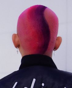 Shaved Head Designs, Buzz Cut Hairstyles, Hair Colour Design, Dyed Hair Men, Best Hair Dye, Buzzed Hair, Shaved Hair Designs, Shave My Head, Men Hair Color