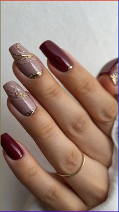 Warning: These nail art ideas may cause extreme jealousy and an overwhelming desire to promptly schedule your next appointment at the salon! So, if you’re not prepared to have the most enviable nails in town, it may be best to turn back now. Fall Nail Designs On Black Women, Rose Color Nail Designs, Maroon And Gold Nail Ideas, Nail Designs For Fall Autumn, Autumnal Nail Designs, Stamp Nail Designs, Stylish Fall Nails, Autumn Nail Designs 2024, Autumn Nails Inspiration