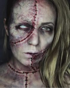 Horror Look Makeup, Halloween Makeup Sfx Scary, Bloodied Character Art, Realistic Zombie Makeup, Sfx Zombie Makeup, Halloween Zombie Makeup Ideas, Horror Makeup Ideas Special Effects, Special Fx Makeup Ideas, Sfx Gore Makeup