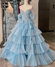 Princess Style Quinceanera Dress With Ruffles For Party, Elegant Ball Gown With Ruffled Skirt, Formal Tulle Gown With Ruffles, Princess Quinceanera Dress With Ruffles, Quinceanera Ball Gown With Ruffles And Sweetheart Neckline, Fitted Prom Dress With Ruffled Skirt, Floor-length Quinceanera Dress For Prom Season Debutante Ball, Sweetheart Neckline Ball Gown For Prom Season, Floor-length Quinceanera Dress For Debutante Ball And Prom Season