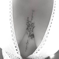 Get the Latest and trending different types of creative tattoo ideas for women here!!! Creative Tattoo Ideas For Women, Sleeves Tattoos, Pisces Tattoo Designs, Creative Tattoo Ideas, Henna Designs Wrist, Pretty Hand Tattoos, Creative Tattoo, Pisces Tattoos, Tattoos For Women Flowers