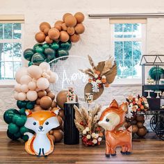 Woodland Garland Balloon Kit Woodland Balloon Arch, Fall Baby Shower Decor, Bos Baby, Baby Shower Balloon Arch, 1st Birthday Balloons, Woodland Baby Shower Decorations, Woodland Birthday Party, Fox Baby Shower, Baby Shower Woodland Theme