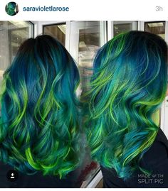 Blue Hair Green Highlights, Blue And Neon Green Hair, Blue And Green Hair Ideas, Dark Green And Purple Hair, Teal And Green Hair, Dark Blue And Green Hair, Peacock Hair Color, Green Hair Color Ideas