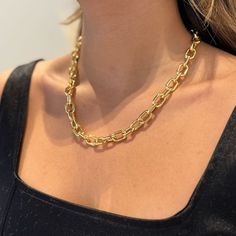 Elegant Necklace, Types Of Stones, Chunky Necklace, Elegant Necklaces, 22k Gold, Gold Plating, 925 Silver, Gold Plate, Plating