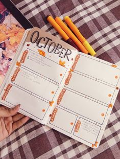 October Weekly Spread Fall Planner Ideas, October Bullet Journal Weekly Spread, Fall Bujo Theme, Bujo Autumn, Autumn Bujo, Fall Bujo