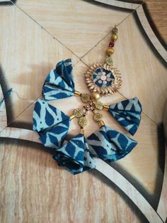 Handmade Latkans, Latkan Design, Blouse Latkan, Cloth Jewellery, Tassels Design, Tassel Bag Charm, Mehendi Outfits, Kids Blouse Designs, Fashionable Saree Blouse Designs