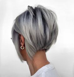 60  Stylish Stacked Bob Haircuts To Rock In 2024 Platinum Blonde Hair Color, Formal Hair, Stacked Bob Haircut, Platinum Hair, Half Updo, Pixie Haircuts, Platinum Blonde Hair, Blonde Bobs