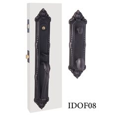 an image of a door handle with the word idof08 above it and below it