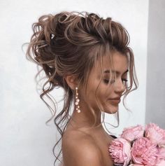 Pearl Earrings Long Bridal Earrings Pearl Wedding Earrings Long Pearl Earrings Gold Bridal Jewelry Dangle Pearl Earrings - Etsy Bridal Chignon, Hair Elegant, Long Bridal Earrings, Up Dos For Prom, Curly Updo, Up Dos, Best Wedding Hairstyles, Bridal Earrings Drop, Penteado Cabelo Curto