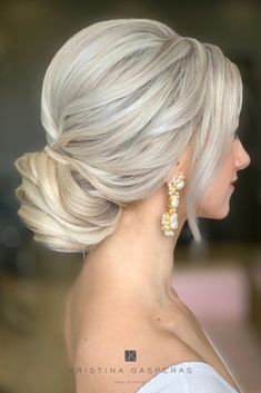 Low Bun Hairstyle, Weddinghair Updo, Cute Bun, Mother Of The Bride Hair, Bridesmaid Hair Makeup, Wedding Hairstyles Bride, Hairdo Wedding