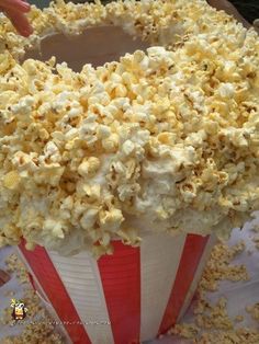 What a Cool DIY Popcorn Costume AND Ceiling Lampshade! Clown Costume Diy