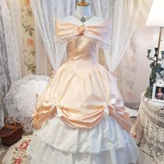 Beautiful Peach Ball Gown Dress. Perfect For Cosplay, Dressing Up, Photo Op, Or In The Mood To Wear An Extravagant Dress! Dress Doesn't Come With Petticoat And Has Some Scratches And Tears At Bottom Which Are Shown In Photo. Besides Tears At Bottom, Dress Is Overall In Good Condition. Size Measurements: Bust 37 Inches / Waist 30 Inches / Length 33/40 Inches Peach Ball Gown, Ball Gown Princess, Big Dress, Peach Gown, Coquette Outfit, Ball Gown Dress, Big Dresses, Gown Princess, Puffy Dresses