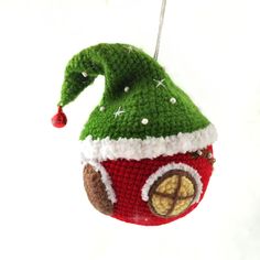 Christmas tree toy - a red house with a green roof with an embroidered fir branch Amigurumi Xmas Tree, Amigurumi Ball, Crochet House, Crochet Christmas Tree, Crochet Christmas Trees, Crochet Baby Toys, Christmas Gingerbread House, Xmas Tree Ornament