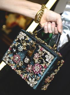 Party Clutch, Trending Handbag, Dolce E Gabbana, Mode Inspo, Cute Bags, Mini Bags, Dolce & Gabbana, Lady Dior, Beautiful Bags