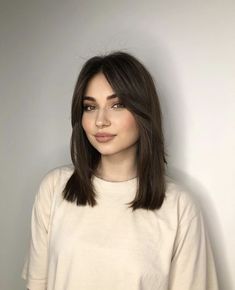 Medium Curtain Bangs Hair, Medium Length Haircut Wolf Cut, Shoulder Length Hair Cuts For Thinner Hair, Straight Mid Length Hair With Curtain Bangs, Curtain Bangs Thinner Hair Straight, Straight Lob With Curtain Bangs, Medium Hair Cuts With Curtain Bangs, Curtain Bangs Haircut Medium, Bangs With Medium Hair Straight