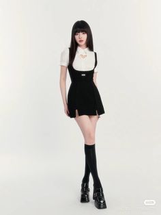 #outfit K-pop Dress, Kpop Idols Black Outfits, Elegant Stage Outfits, Kpop Aesthetic Outfits, Black Kpop Outfit, K Pop Idols Outfits, Black Stage Outfits, Blackpink Stage Outfits, Idol Outfit Ideas