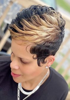 Blonde And Black Pixie Hair, Blonde Highlights Pixie Haircut Black Women, Honey Blonde Finger Waves, Blonde Pixie Quick Weave Black Women, Honey Blonde Pixie, Sassy Hairstyles, Color Block Hair, Short Hair Waves