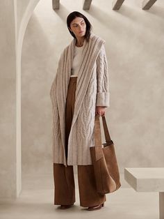 Saw this on Banana Republic: Knit Cardigan Outfit, Long Cardigan Outfit, Knit Stitches, Long Knit Cardigan, Metallic Sweater, Cardigan Outfits, Cable Knit Cardigan, Knitwear Design, Long Cardigan