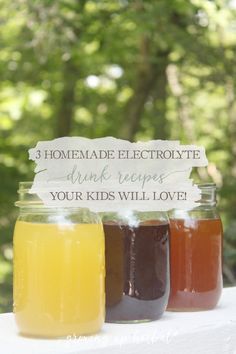 3 Homemade Electrolyte Drink Recipes Your Kids Will Love | Growing Up Herbal | Try these homemade electrolyte drink recipes the next time your kiddo needs to stay hydrated naturally! They taste great! Electrolytes Recipes, Homemade Electrolyte Drink Recipes, Infused Waters, Herbal Remedies Recipes, Herbal Drinks