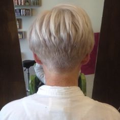 Love the back view of this cut! Short Stacked Wedge Haircut, Short Wedge Hairstyles, Short Wedge Haircut, Spiky Hairstyles, Wedge Haircut, Wedge Hairstyles, Undercut Pixie Haircut