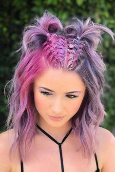 Rave Hairstyles, Trendy We Fryzurach, Half And Half Hair, Concert Hairstyles, Rave Hair, Easy Hair Cuts, Simple Prom Hair, Split Hair