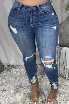 Lasaky - Premium Plus-Size Solid Black Ripped Casual Jeans for Fashionable Individuals Denim Style Casual, High Waisted Ripped Jeans, Dark Blue Jeans, Plus Size Jeans, White Fashion, Plus Size Casual, Casual Jeans, Ripped Jean, Ripped Jeans