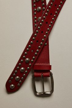 We The Free Sola Stud Belt Layerd Belts, Cool Belts, Stud Belt, Summer Belt, Stud Fashion, Red Belt, Belt Style, Studded Belt, Heritage Fashion