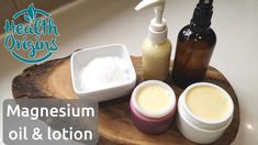 Make Magnesium Oil, Skin Recipes, Magnesium Flakes, Body Wellness, Magnesium Oil, Health Hacks, Diy Essential Oils, Body Odor, Distilled Water